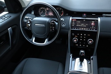 Land Rover Discovery Sport SUV Facelifting 2.0 D I4 150KM 2020 Land Rover Discovery Sport TD4, Salon Polska, zdjęcie 6