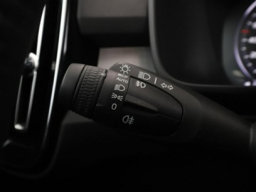 Volvo XC40 Crossover 1.5 T3 163KM 2020 Volvo XC 40 full LED virtual cocpit półskóra, zdjęcie 33