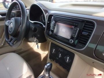 Volkswagen Beetle Hatchback 3d 1.2 TSI 105KM 2014 Volkswagen Beetle Automat 1,2 b zarejestrowany w PL 1.2 Benzyna 105KM, zdjęcie 24