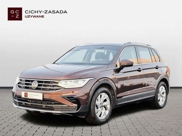 Volkswagen Tiguan II SUV Facelifting 1.5 TSI 150KM 2022 Volkswagen Tiguan SalonPL 1.5TSI 150KM Elegance DSG7IQ Led MatrixACCGwaran