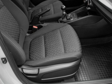 Kia Rio IV Hatchback 5d Facelifting 1.2 DPI 84KM 2022 Kia Rio WD3002R#1.2 M Bluetooth Podgrz.f I kier, zdjęcie 31