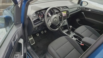 Volkswagen Touran III 2.0 TDI 150KM 2020 Volkswagen Touran 2,0 TDI 150 KM NAVI klimatronic OPLACONY 79 tys km 7 os, zdjęcie 5