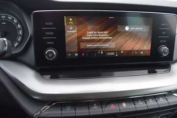 Skoda Octavia IV Liftback 1.5 TSI EVO 150KM 2021 Skoda Octavia SalonPL 1.5TSI 150KM Ambition Czujniki KESSY Kamera SmartLI, zdjęcie 18