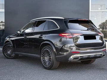 Mercedes GLC C254/X254 2025 MERCEDES-BENZ GLC 300 e 4-Matic AMG Line 2.0 (360KM) 2025, zdjęcie 2