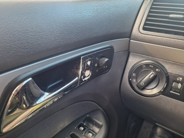 Volkswagen Touran I 2.0 TDI 140KM 2005 Volkswagen Touran 2.0 TDI 136 KM, Automat DSG,, zdjęcie 10