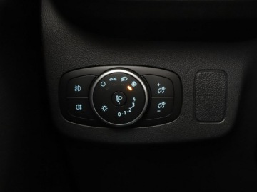 Ford Kuga III 2020 Ford Kuga 1.0 Mild-Hybrid Titanium Klimatyzacja, zdjęcie 33