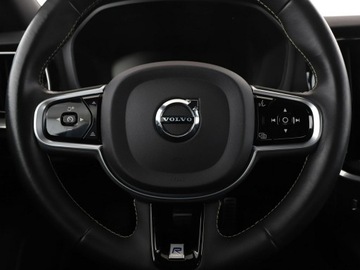 Volvo S60 II Sedan Facelifting 2.0 T4 DRIVE-E 190KM 2019 Volvo S60 R-Design automat T4 skóra navi kamera, zdjęcie 20