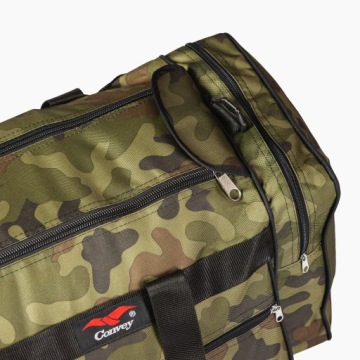 Перенесите большую военную дорожную сумку