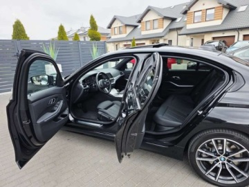 BMW Seria 3 G20-G21 Limuzyna 2.0 330e 292KM 2020 BMW Seria 3 Sport Line___330e XtraBoost 292KM LED Skora Kamera360__Pelna H, zdjęcie 10