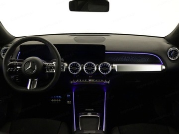 Mercedes GLB SUV 2.0 220d 190KM 2025 MERCEDES-BENZ GLB 220 d 4-Matic AMG Line 2.0 (190KM) 2025, zdjęcie 8