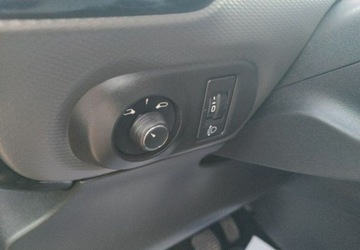 Citroen C4 Cactus Crossover Facelifting 1.2 PureTech 110KM 2020 Citroen C4 Cactus Super Stan Maly Przebieg Okazja 36.000 Km 1.2 Benzyna, zdjęcie 17