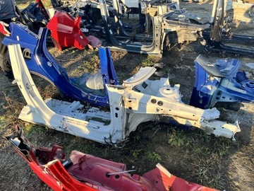 ĆWIARTKA PODŁUŻNICA PRZÓD PRAWA AUDI A3 8Y 20-