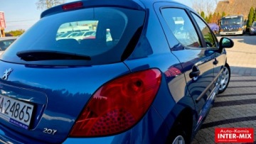 Peugeot 207 Hatchback 5d 1.4 VTi 95KM 2009 Peugeot 207 Zarejestrowany 1.4 Benzyna 95KM, zdjęcie 15