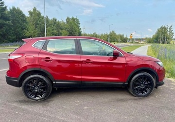 Nissan Qashqai II Crossover 1.2 DIG-T 115KM 2017 Nissan Qashqai 1.2 cm benzyna Stan bdb 1.2 Benzyna 116KM, zdjęcie 4