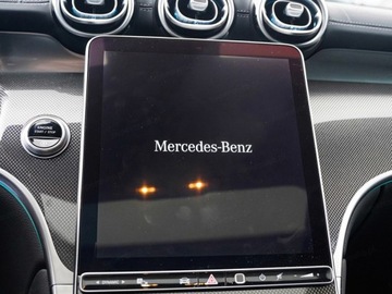 Mercedes GLC C254/X254 Coupe 2.0 200 204KM 2025 MERCEDES-BENZ GLC 200 4-Matic AMG Line 2.0 (204KM) 2025, zdjęcie 10