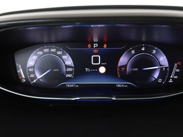 Peugeot 3008 II Crossover 1.2 PureTech 130KM 2018 Peugeot 3008 Crossway automat navi kamera tempomat, zdjęcie 21