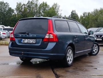 Volvo V70 III Kombi 2.0 145KM 2008 VOLVO V70 III 2.0 Momentum, Manual, Serwisowany,2 x Klucz, Hak, zdjęcie 17