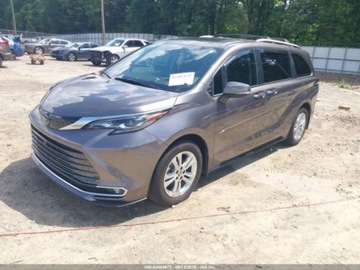 Toyota Sienna III 2024 Toyota Sienna 2024 Platinum 2.5 Hybryda 189KM, zdjęcie 2