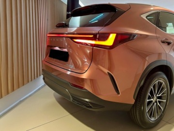 Lexus NX II SUV Facelifting 2.5 350h 200KM 2025 Od ręki - 350h Elegance 2.5 Hybrid 200KM | Podgrzewane fotele!, zdjęcie 2