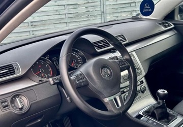 Volkswagen Passat B7 Variant 1.8 TSI 160KM 2011 Volkswagen Passat Volkswagen Passat 1.8 TSI Comfortline 1.8 Benzyna 160KM, zdjęcie 9