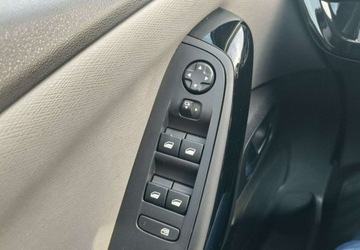 Citroen C4 Picasso II Picasso Facelifting 1.6 BlueHDi 120KM 2017 Citroen C4 Picasso Citroen C4 Picasso 1.6 Diesel 120KM, zdjęcie 32