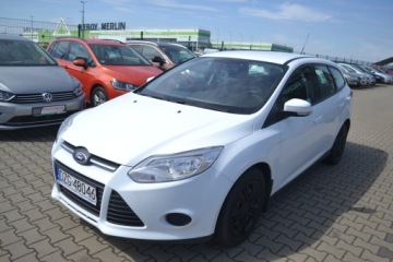 Ford Focus III Hatchback 5d 1.6 Duratec 105KM 2013 Ford Focus, zarejestrowany, zdjęcie 2