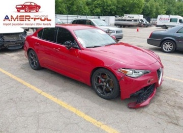 Alfa Romeo Giulia II Sedan 2.0 TBi 280KM 2018 Alfa Romeo Giulia TI Sport 2018 2.0l 2.0 Benzyna 280KM