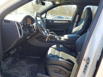 Porsche Cayenne III 2023 Porsche Cayenne 2023r, 3.0L, 4x4, Hybrid 3.0 Hybryda 455KM, zdjęcie 8