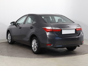 Toyota Corolla XI Sedan 1.6 Valvematic 132KM 2016 Toyota Corolla 1.6 Valvematic, Salon Polska, zdjęcie 3