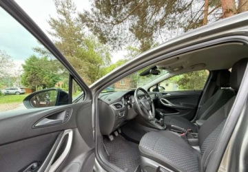 Opel Astra K Sportstourer Facelifting 1.5 Diesel 122KM 2021 Opel Astra Opel Astra 1.5 CDTI Elegance SampS 1.5 Diesel 122KM, zdjęcie 13