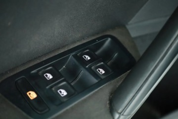 Volkswagen Golf VII Variant Facelifting 1.6 TDI-CR DPF BMT 115KM 2018 VW Golf 1.6 TDI, Salon Polska, VAT 23%, Navi, zdjęcie 13