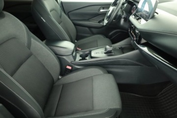 Nissan Qashqai III Crossover 1.3 DIG-T MHEV 158KM 2024 Nissan Qashqai 1.3 DIG-T MHEV, Salon Polska, zdjęcie 6