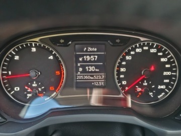 Audi A1 I Hatchback 3d 1.6 TDI 90KM 2014 Audi A1 3-drzwiowe S-LINE ASO navi grz. fotele klima ALU 17 2xkola g, zdjęcie 20