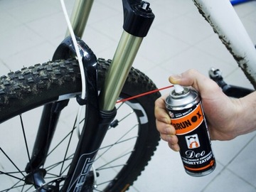 PREPARAT DO AMORTYZATORÓW BRUNOX DEO SPRAY 100ML AEROZOL JEDYNY SKUTECZNY