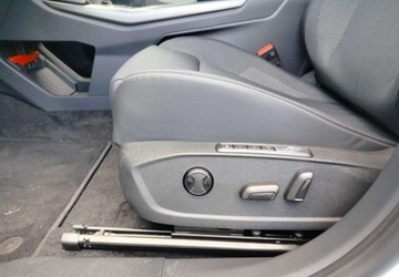 Ford Explorer VI SUV Electric 79kWh 340KM 2025 Ford Explorer Ford Explorer 78kWh AWD Elektryczny 340KM, zdjęcie 11