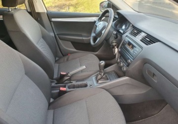 Skoda Octavia II Kombi Facelifting 1.6 TDI CR DPF 105KM 2013 Skoda Octavia 1.6TDi 105KM Kombi Klima 2-Wlascicieli Ks.Serwisowa Zarejest, zdjęcie 22