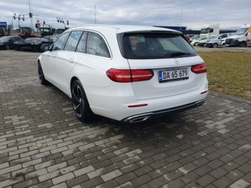 Mercedes Klasa E W213 Kombi 2.0 220d 194KM 2016 Mercedes E 220 2.0d 194KM W213 Automat Raty, zdjęcie 3