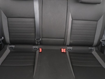 Skoda Octavia III Kombi Facelifting 2.0 TDI 150KM 2018 Skoda Octavia 2.0 TDI, Salon Polska, zdjęcie 9