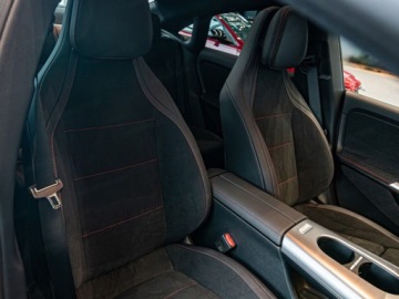 Mercedes CLA C118/X118 2026 MERCEDES-BENZ CLA 200 AMG Line Sedan 1.5 (163KM) 2026, zdjęcie 6