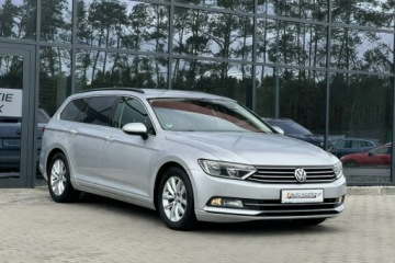 Volkswagen Passat B8 Variant 2.0 TDI BlueMotion SCR 150KM 2016 Volkswagen Passat Variant 8xALU, Ele.fotele, ACC, zdjęcie 4