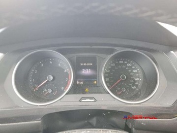 Volkswagen Tiguan II 2021 Volkswagen Tiguan 2021 r., 2,0L 2.0 Benzyna 184KM, zdjęcie 6