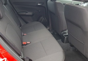 Suzuki Swift VI Hatchback Facelifting 1.2 DualJet SHVS 83KM 2020 Suzuki Swift 1.2 Dualjet SHVS Premium Plus 1.2 Benzyna 83KM, zdjęcie 18