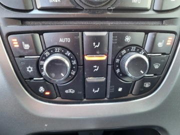 Opel Astra J Sports Tourer Facelifting 1.4 Turbo ECOTEC 140KM 2015 Opel Astra 1.4 Turbo Opłaty Zapraszamy !!!, zdjęcie 29