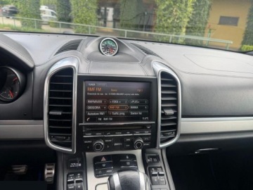 Porsche Cayenne II SUV 4.8 V8 420KM 2014 Porsche Cayenne GTS 4.8 V8 420KM 4x4 2014r, zdjęcie 22