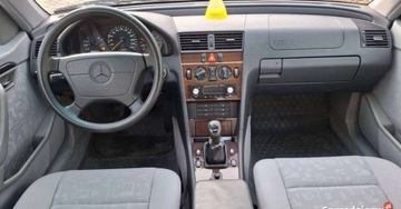 Mercedes Klasa C W202 Kombi T202 2.0 136KM 1996 Mercedes-Benz Klasa C Mercedes w202 C200 136KM, klimatyzacja 2.0 Benzyna, zdjęcie 8