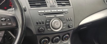 Mazda 3 II Hatchback Facelifting 1.6 MZR 105KM 2011 Mazda 3 1.6 benz ,bezwypadek,jeden wlasc ,klima sprawna 1.6 Benzyna 105KM, zdjęcie 14