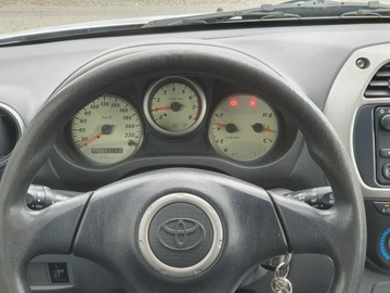 Toyota RAV4 II 2.0 i 16V 150KM 2000 Toyota RAV-4 2.0 Benzyna 150KM 4x4 132tyś.km, zdjęcie 23