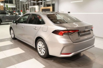 Toyota Corolla XII Sedan 1.5 VVT-i 125KM 2022 Toyota Corolla 1.5 Comfort 1.5 Benzyna 125KM, zdjęcie 3