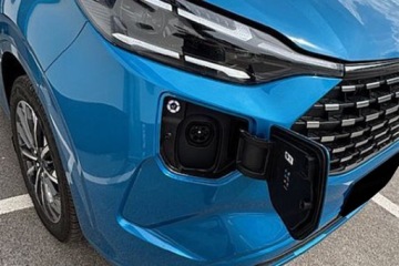 Ford Tourneo Custom II  L1 2.5 Plug-in Hybrid  232KM 2025 Tourneo Custom 340 L2H1 Titanium X PHEV CVT 2.5 232KM, zdjęcie 4