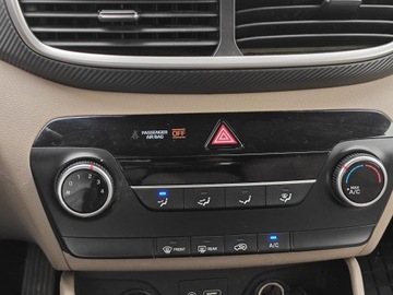 Hyundai Tucson III 2019 Hyundai tucson Automat, Dokumentacja pochodzeniowa, Klimatyzacja, Wersja Se, zdjęcie 3